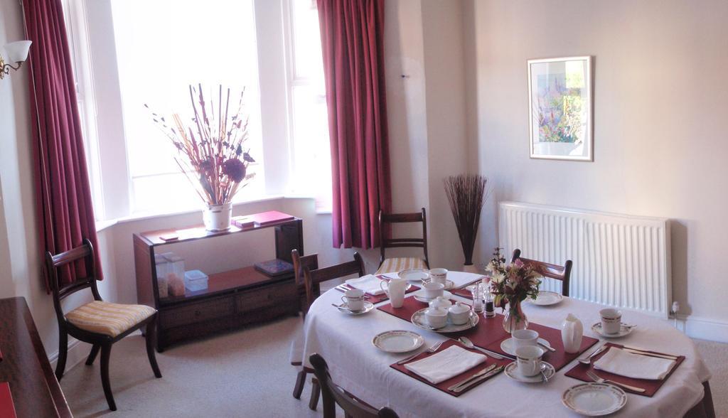 バンプトン Weston House Bed & Breakfast エクステリア 写真